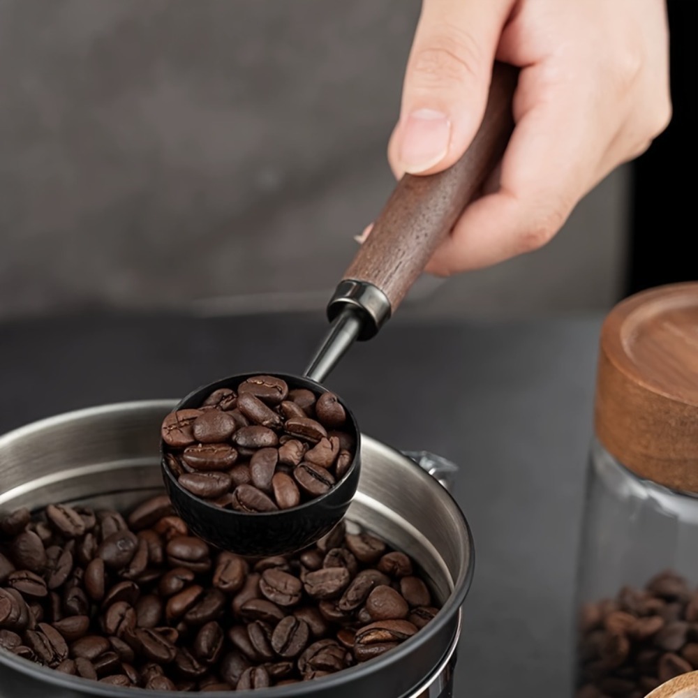 Kitchen Gadgets Under $25 - Łyżeczka do kawy z drewna orzechowego